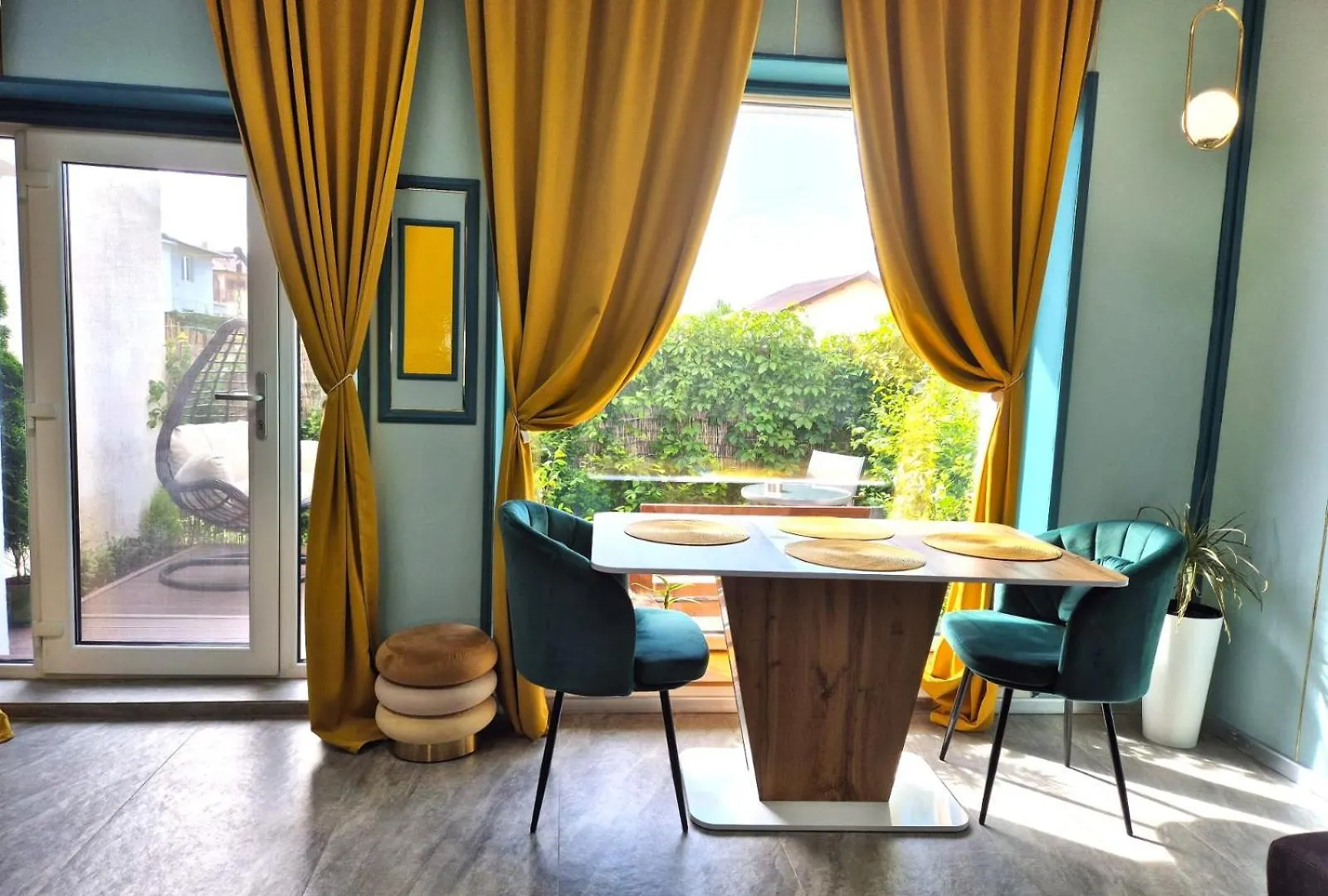 Mogosoaia High Living Apartment Chitila 0*,  Romania